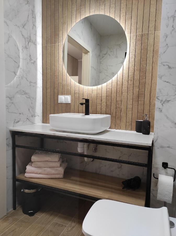 Apartament Matejki 17 - Insel Apartamenty سفينويتشي المظهر الخارجي الصورة
